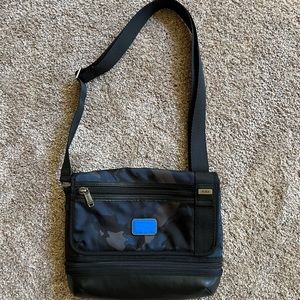 TUMI | Glenview Expandable Crossbody Bag Blue Camo